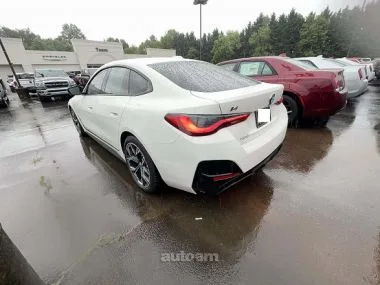 BMW i4 2023 — миниатюра 2