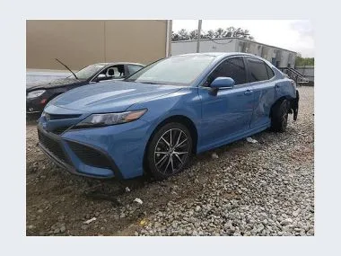 Toyota Camry 2023 — фото 1, купить с доставкой в Москву