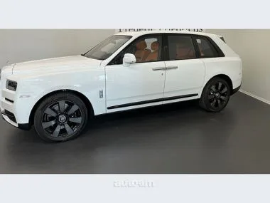 Rolls-Royce Cullinan 2022 — миниатюра 2
