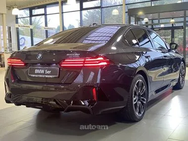 BMW i5 2023 — миниатюра 2