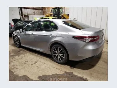 Toyota Camry 2023 — миниатюра 2