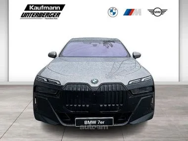 BMW i7 2023 — миниатюра 2