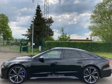 Audi RS7 2022 — миниатюра 2