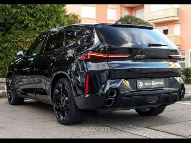 BMW XM 2023 — миниатюра 2