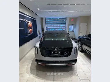 Rolls-Royce Spectre 2023 — миниатюра 2