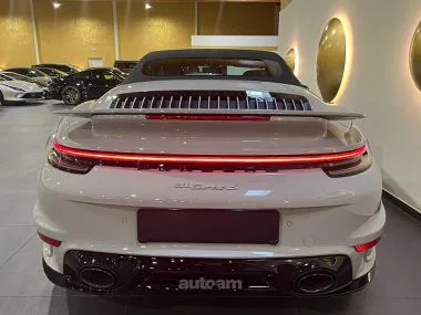 Porsche 911 / 2023 — миниатюра 2