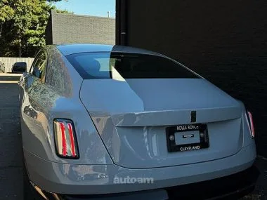 Rolls-Royce Spectre 2023 — миниатюра 2