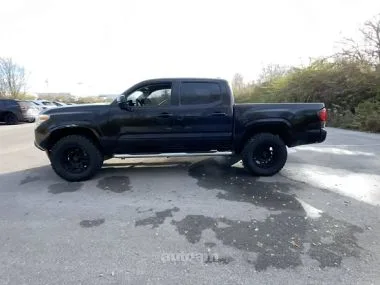 Toyota Tacoma 2023 — миниатюра 2