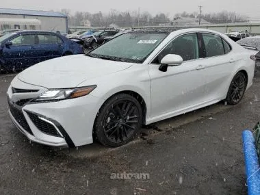 Toyota Camry 2022 — фото 1, купить с доставкой в Москву