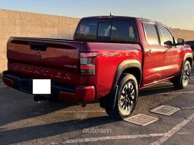 Nissan Frontier 2022 — миниатюра 2