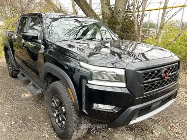 Nissan Frontier 2023 — фото 1, купить с доставкой в Москву