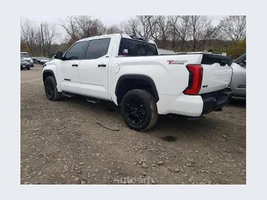 Toyota Tundra 2023 — миниатюра 2