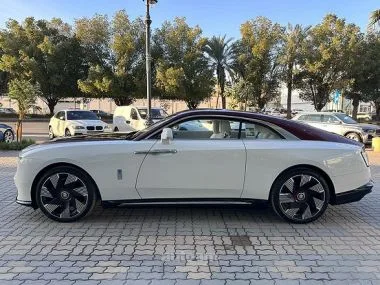 Rolls-Royce Spectre 2024 — миниатюра 2
