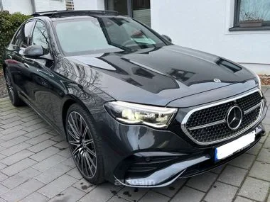 Mercedes-Benz E 200 2023 — миниатюра 2