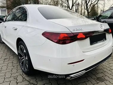 Mercedes-Benz E 200 2023 — миниатюра 2