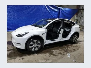 Tesla Model Y 2022 — миниатюра 2