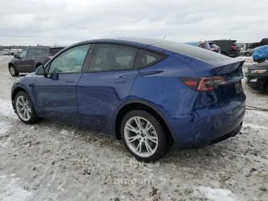 Tesla Model Y 2023 — миниатюра 2