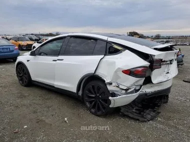 Tesla Model X 2022 — миниатюра 2