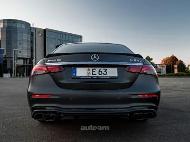 Mercedes-Benz E 63 AMG 2022 — миниатюра 2