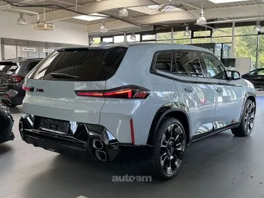 BMW XM 2023 — миниатюра 2