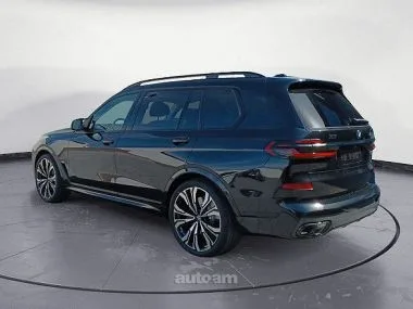BMW X7 2024 — миниатюра 2