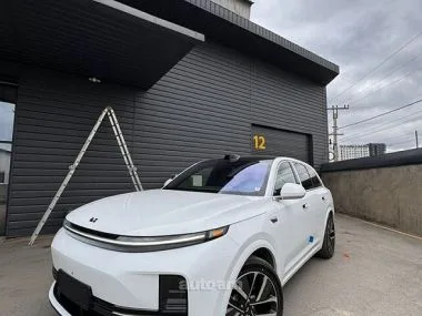 Lixiang Li L7 ULTRA 2025 — фото 1, купить с доставкой в Москву