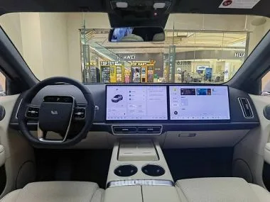 Li Xiang Li L6 MAX 2025 — миниатюра 2