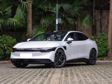 Zeekr 007 2024 — фото 1, купить с доставкой в Москву