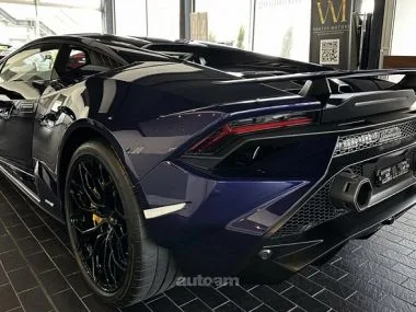 Lamborghini Huracan 2023 — миниатюра 2