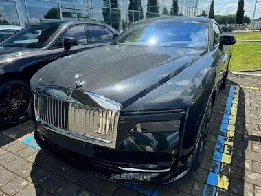 Rolls-Royce Spectre 2024 — фото 1, купить с доставкой в Москву
