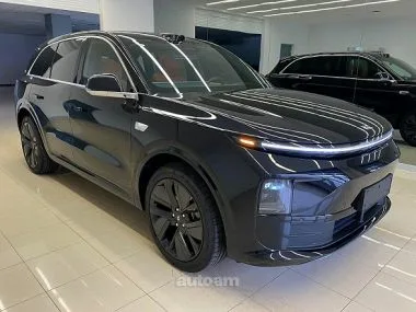 Li Xiang Li L6 MAX 2025 — миниатюра 2