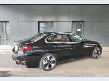 BMW i3 2024 — миниатюра 2