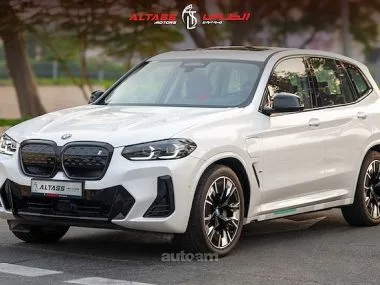 BMW iX3 2023 — фото 1, купить с доставкой в Москву