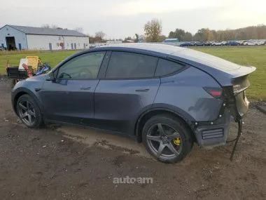 Tesla Model Y 2023 — миниатюра 2