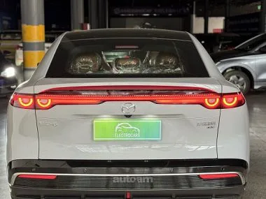 Mazda EZ-6 Mazda EZ-6 EV 600KM Top 2025 — миниатюра 2