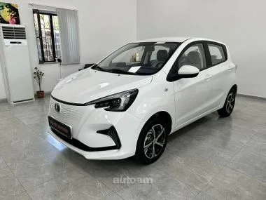 Changan E-Star 2023 — фото 1, купить с доставкой в Москву