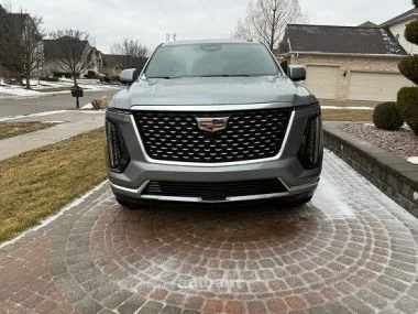 Cadillac Escalade 2025 — миниатюра 2