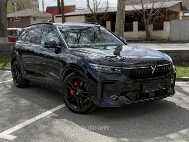 Voyah Free AWD 2026 — миниатюра 2