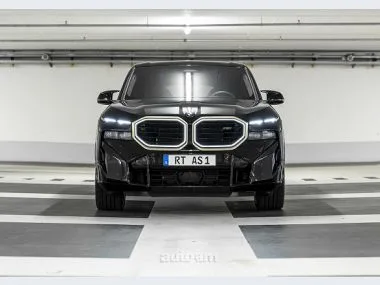 BMW XM 2024 — фото 1, купить с доставкой в Москву