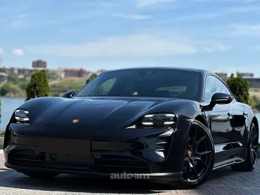 Porsche Taycan GTS 2022 — фото 1, купить с доставкой в Москву