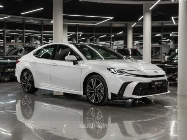 Toyota Camry 2025 — миниатюра 2