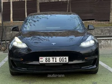Tesla Model 3 Restile 2022 — фото 1, купить с доставкой в Москву