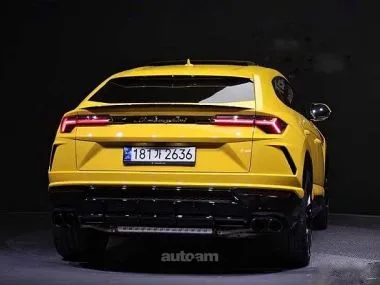 Lamborghini Urus 2022 — миниатюра 2