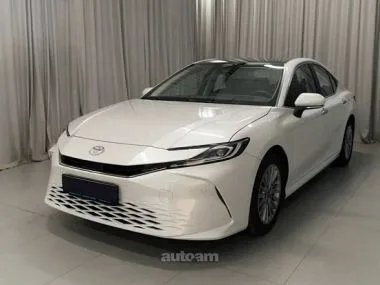 Toyota Camry 2025 — миниатюра 2