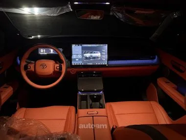 Toyota BZ3X 2025 — миниатюра 2