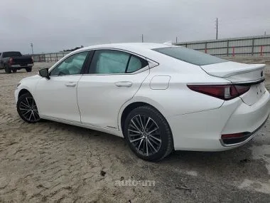 Lexus ES 300 2022 — миниатюра 2