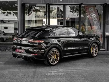 Porsche Cayenne 2023 — миниатюра 2