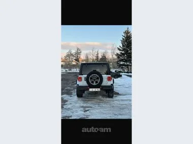 Jeep Wrangler 2022 — миниатюра 2