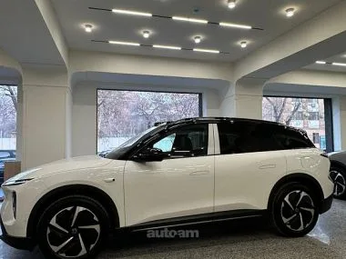 NIO EL6 Long Range 2026 — миниатюра 2
