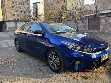 Kia Forte 2022 — фото 1, купить с доставкой в Москву